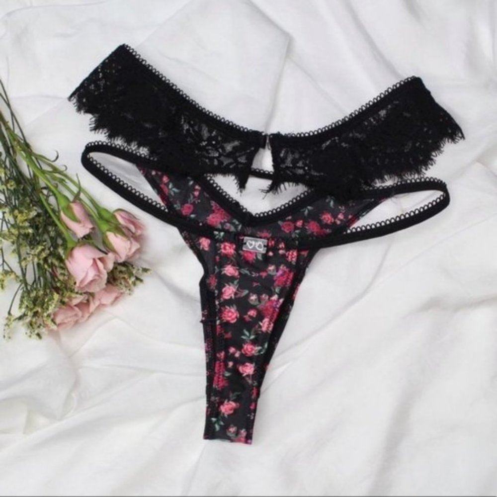 LAST ONE! For Love & Lemons 2 Piece Melrose Set - Picture 4 of 14